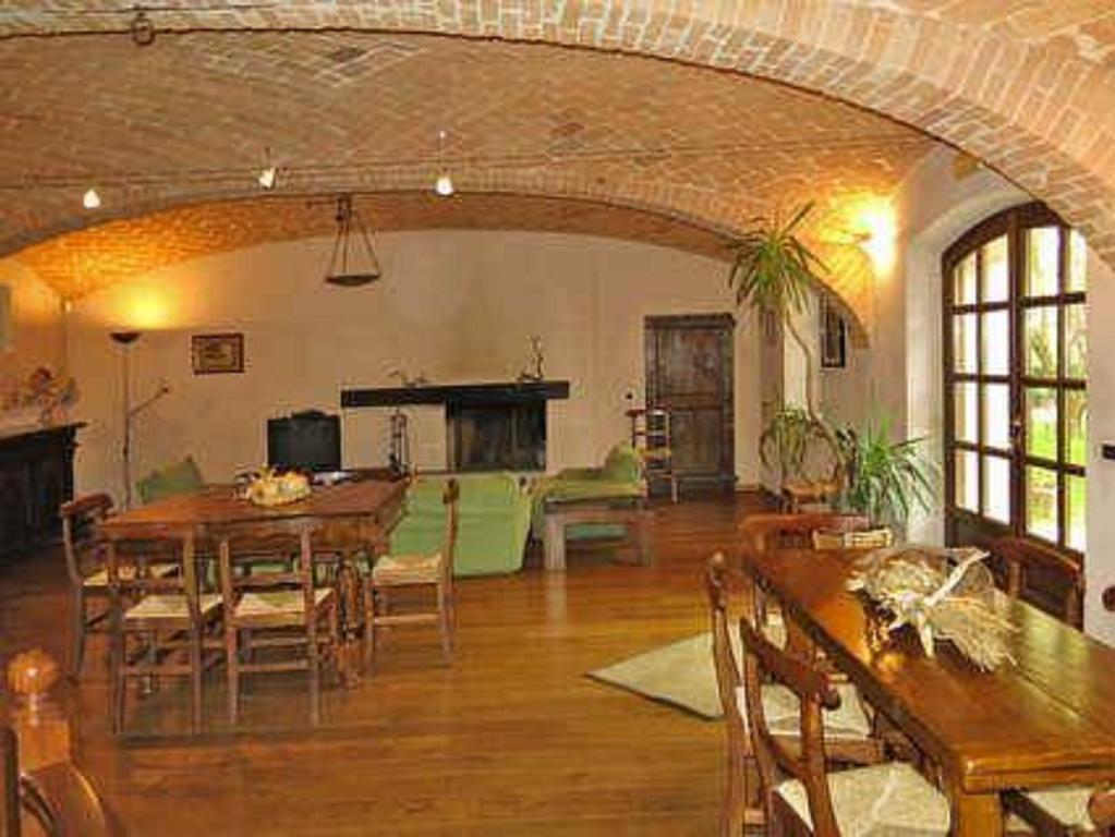 Locanda Del Molino Vecchio Magliano Alfieri Habitación foto